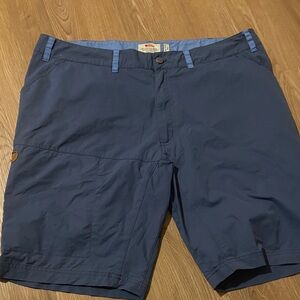 Men’s Fjall raven abisko lite shorts
